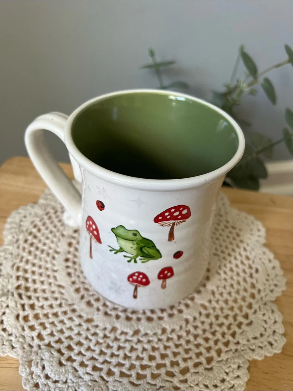 Ceramic Frog & Mushroom Large Coffee Mug Cottage Core Retro Vibe Earthenware
